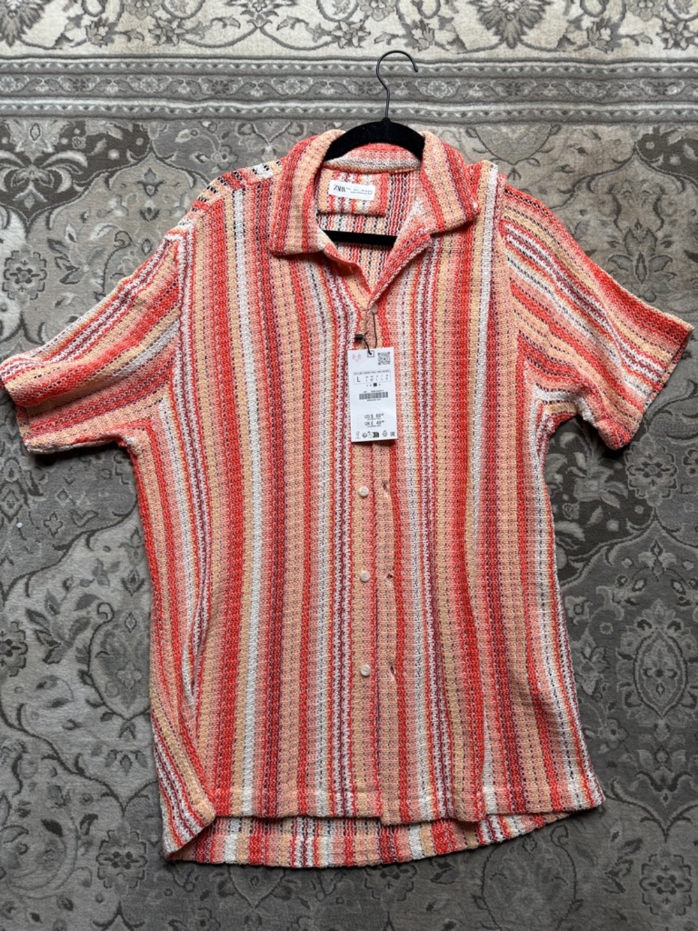 Zara Men Short Sleeve Button-Down Shirt in Coral, Peach and Cream Stripe